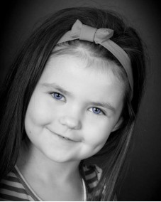 Featured talent Ref: 493096